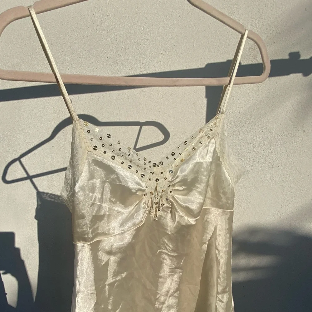 Y2K Fairy Ivory Satin Gold Sequin Beaded Cami Tank Top Size Medium - Picture 3 of 9